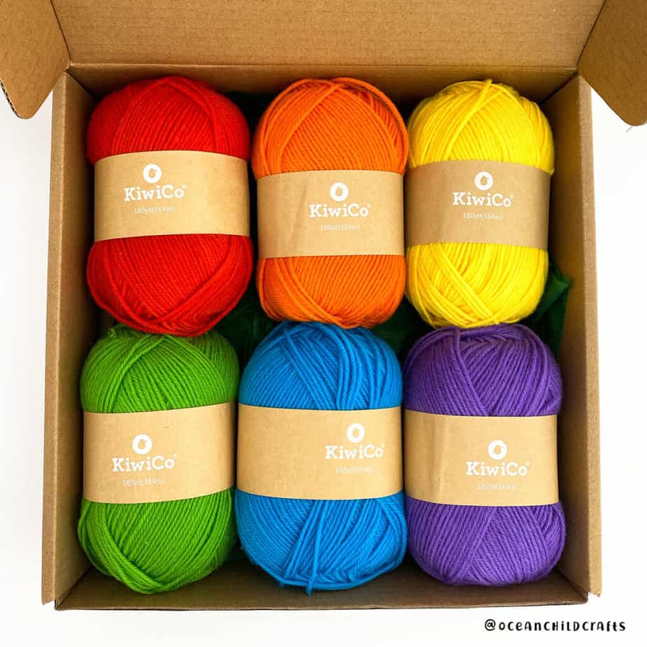 Yarn rainbow craft