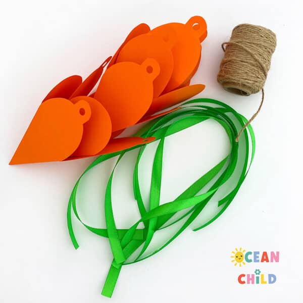 DIY Easter garland, bunnies, and carrots + free craft printable ...